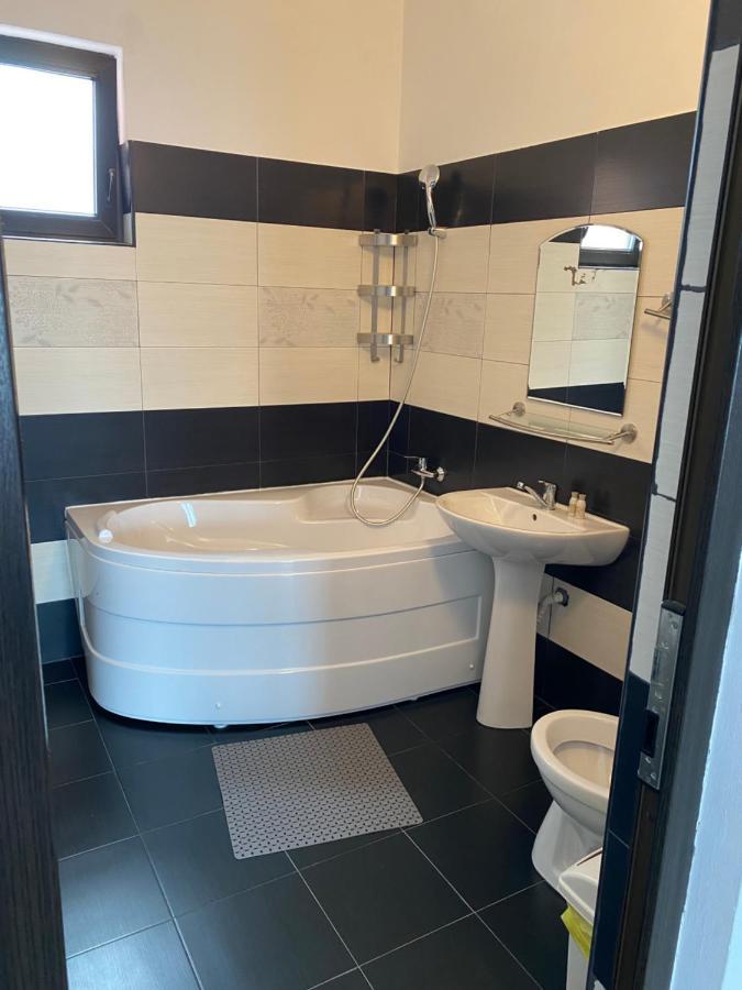 Vila Isabela Otel Costinești Dış mekan fotoğraf